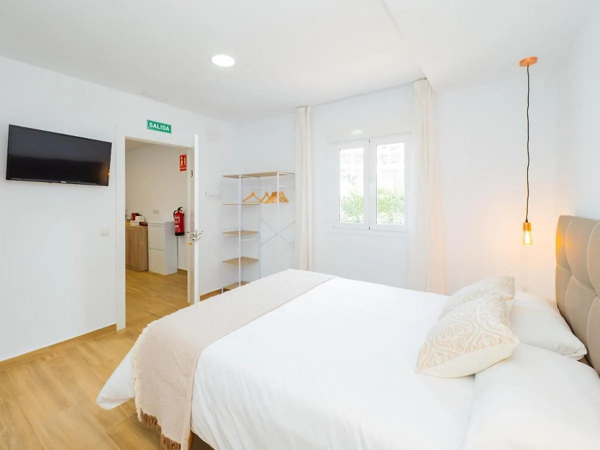 Cubo'S Hostal William'S Sunny 1 With Breakfast Torre de Benagalbon Spanien