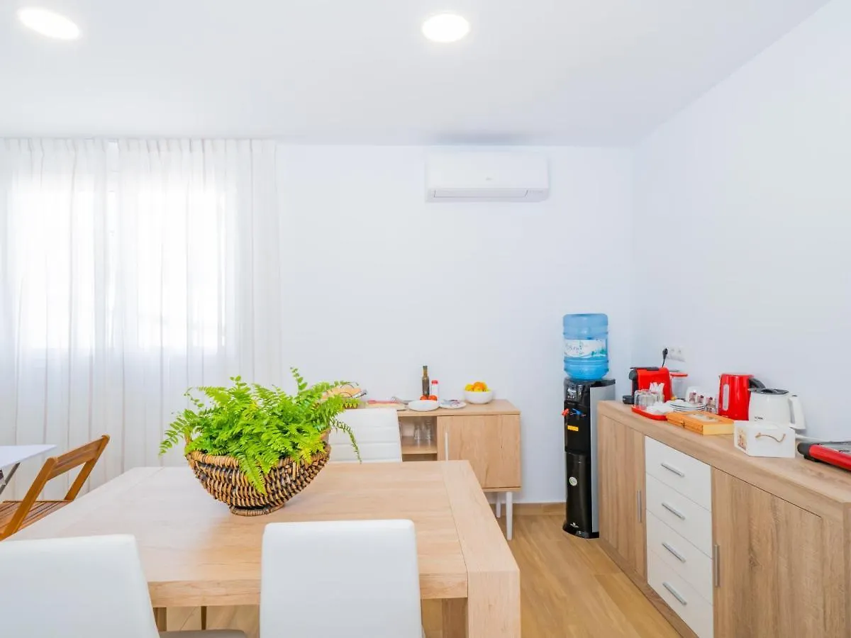 Cubo'S Hostal William'S Sunny 1 With Breakfast Torre de Benagalbon Spanien